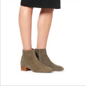 NWOT Aquatalia Fuoco Suede Ankle Boots Sz 9.5
